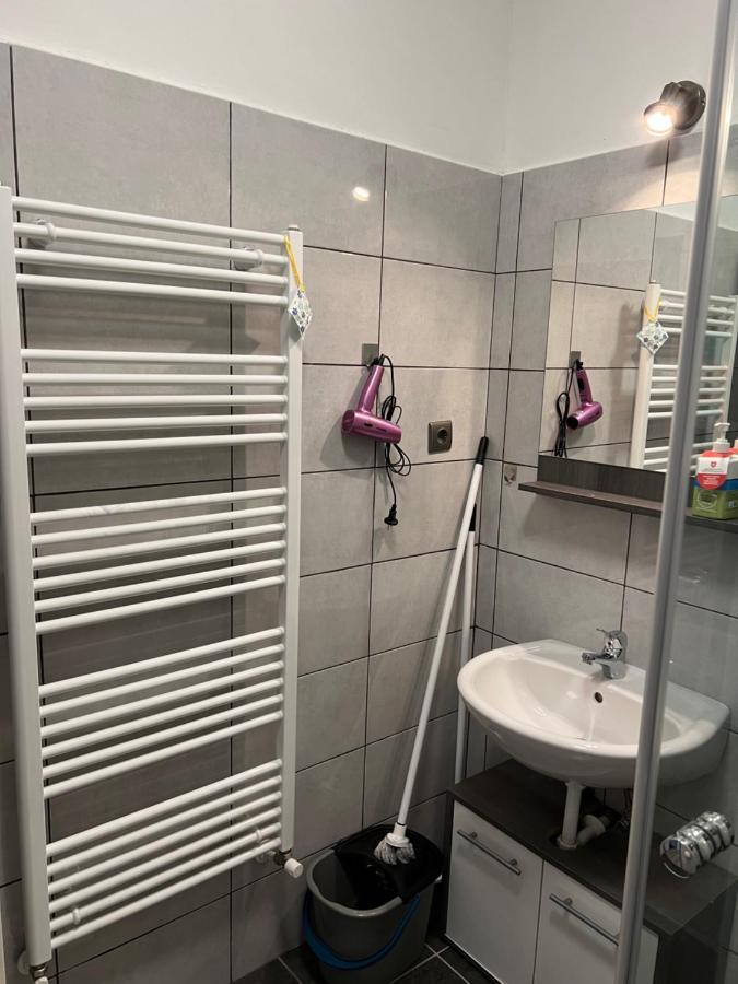 Szarkafeszek Hotel Keszthely Luaran gambar